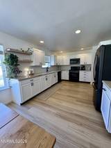 5230 E Offenhauser Drive