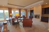 4515 Mountaingate Drive