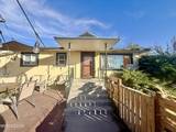 21 Arnold Avenue