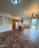 1640 Cattlemen Court
