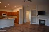 1826 White Pine Way