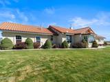 1985 E Valley Road