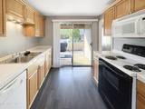 1692 London Circle