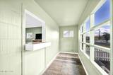 214 W Robinson Street