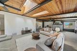 829 Lyell Way