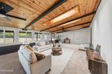 829 Lyell Way