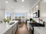 1435 Jett Way