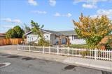320 E Gault Way