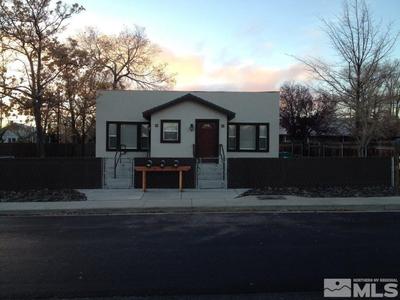 462 Laurel Street