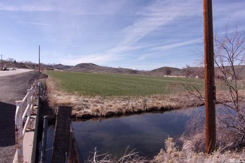 700 N Hwy 395, Gardnerville