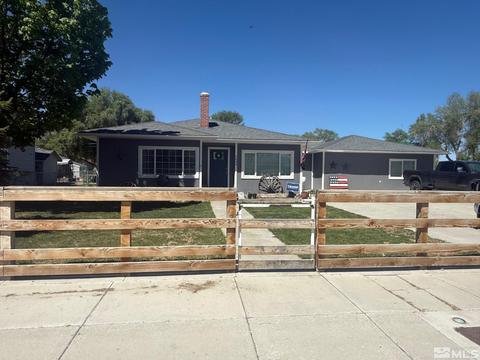 1645 Central Avenue, Lovelock