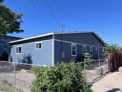 635 Grinnel Avenue