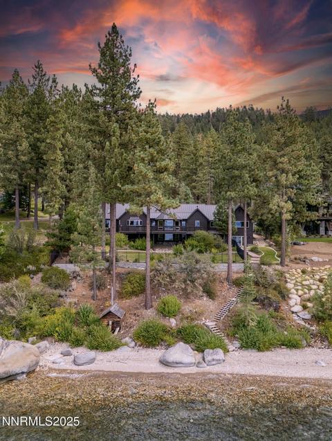 1472 Flowers Avenue, Glenbrook