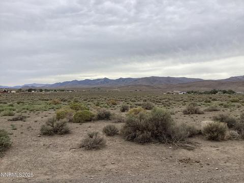 5225 Boyer Lane, Silver Springs