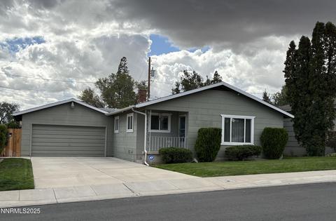 230 Glenmanor Drive, Reno