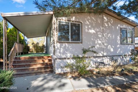 2524 Sneddon Way, Carson City
