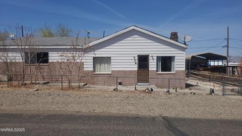 206 12th Street, Mina