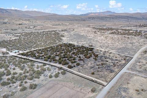 1230 Deerlodge Road, Reno