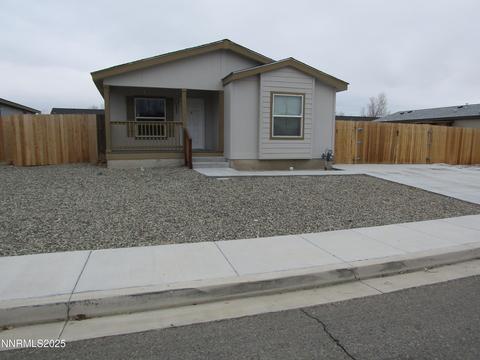 202 Quail Run Drive, Yerington