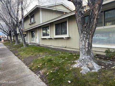 828 Woodglen Drive #APT 2, Sparks