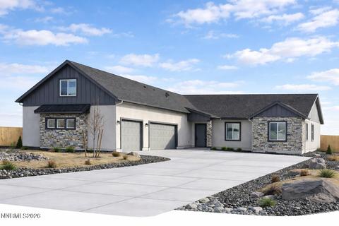 410 Pebble Beach Court, Dayton
