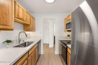 3935 Clear Acre Lane #APT 211