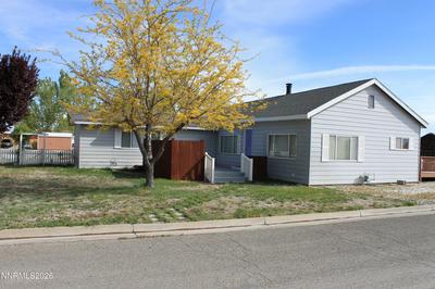 320 Reyes Way