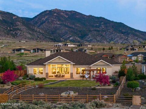 2933 Promontory Loop, Genoa