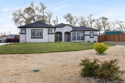 690 Rose Lane, Fernley