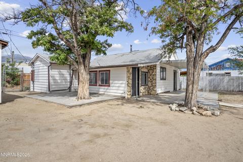 885 I Street, Hawthorne