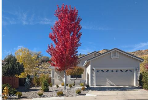 1051 Pebble Beach Court, Minden