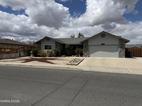 685 Palomino Drive, Fernley