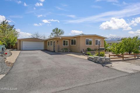 280 Aquarius Circle, Reno