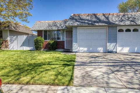 1692 Gault Way, Sparks