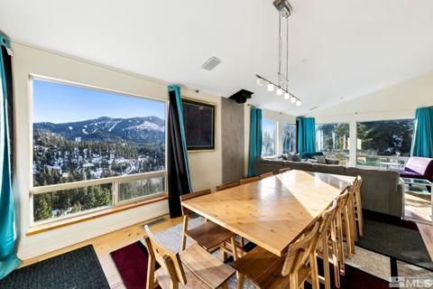 332 Barton Drive, Stateline