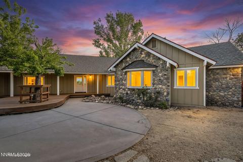 1097 Meadowlark Circle, Gardnerville