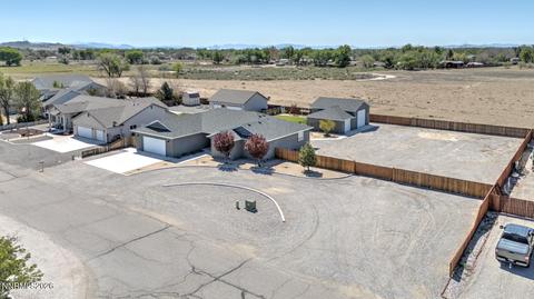 1345 Julie Lane, Fallon