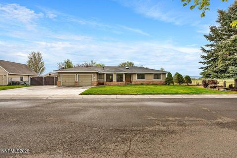 1607 Olua Street, Minden