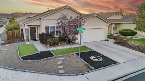 1708 Little Oak Court, Fernley