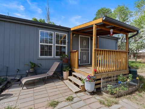 8749 Elm Street, Silver Springs
