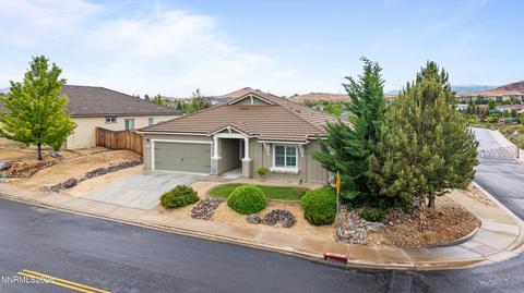 727 Tempiute Court, Sparks