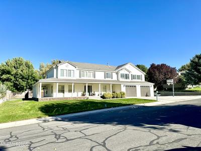 4137 Foothill Drive