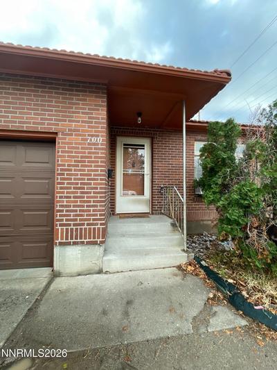 700 E Taylor Street #B