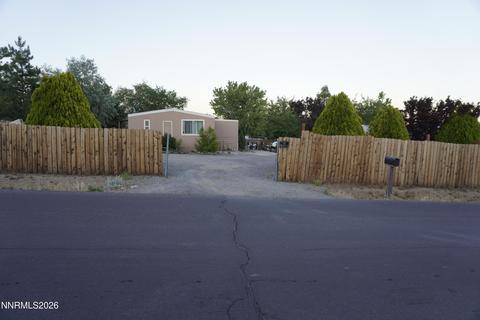 5886 Leon Drive, Sun Valley