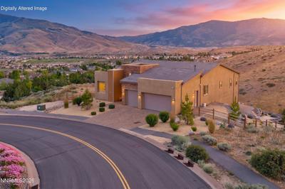 8697 Eagle Chase Trail