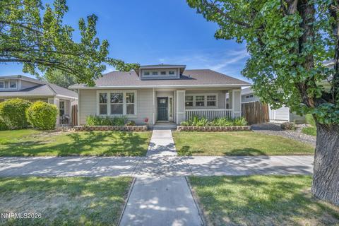 1408 Honey Locust Avenue, Gardnerville
