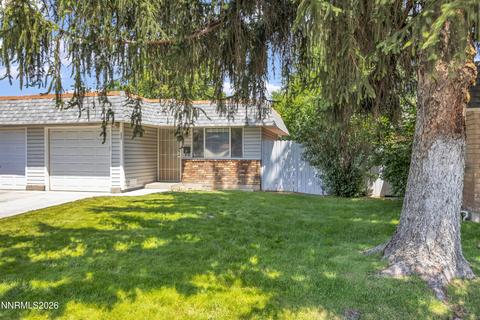 2676 Adel Way, Sparks