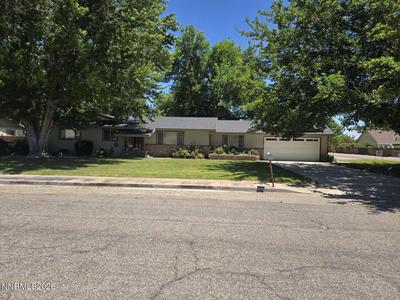 14 Willow Drive