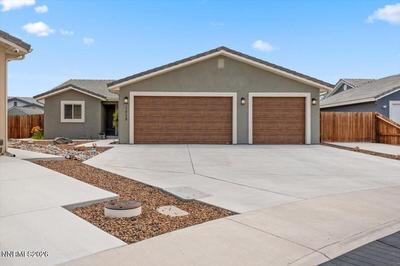1059 Maple Way