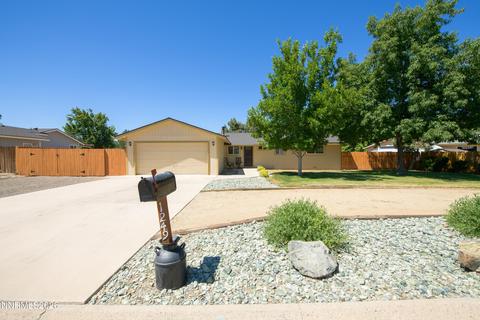 1249 Kingston Way, Gardnerville